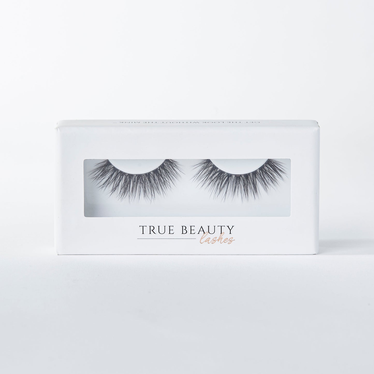Sparkle in Her Eyes Lash Style