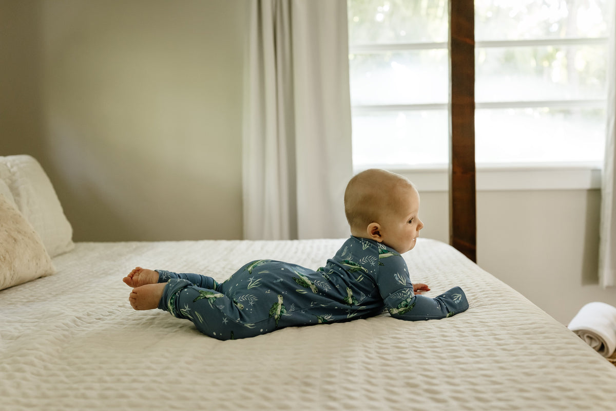 Sanibel Sea Turtle Zippy Sleepers with Fold Over Cuffs (0/3M-12/18M)