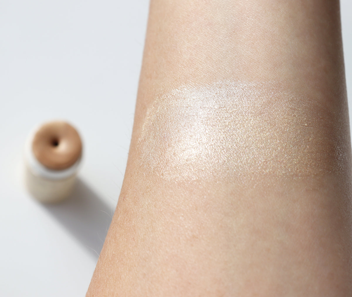 Illumi Creamy Vegan Highlighter Stick