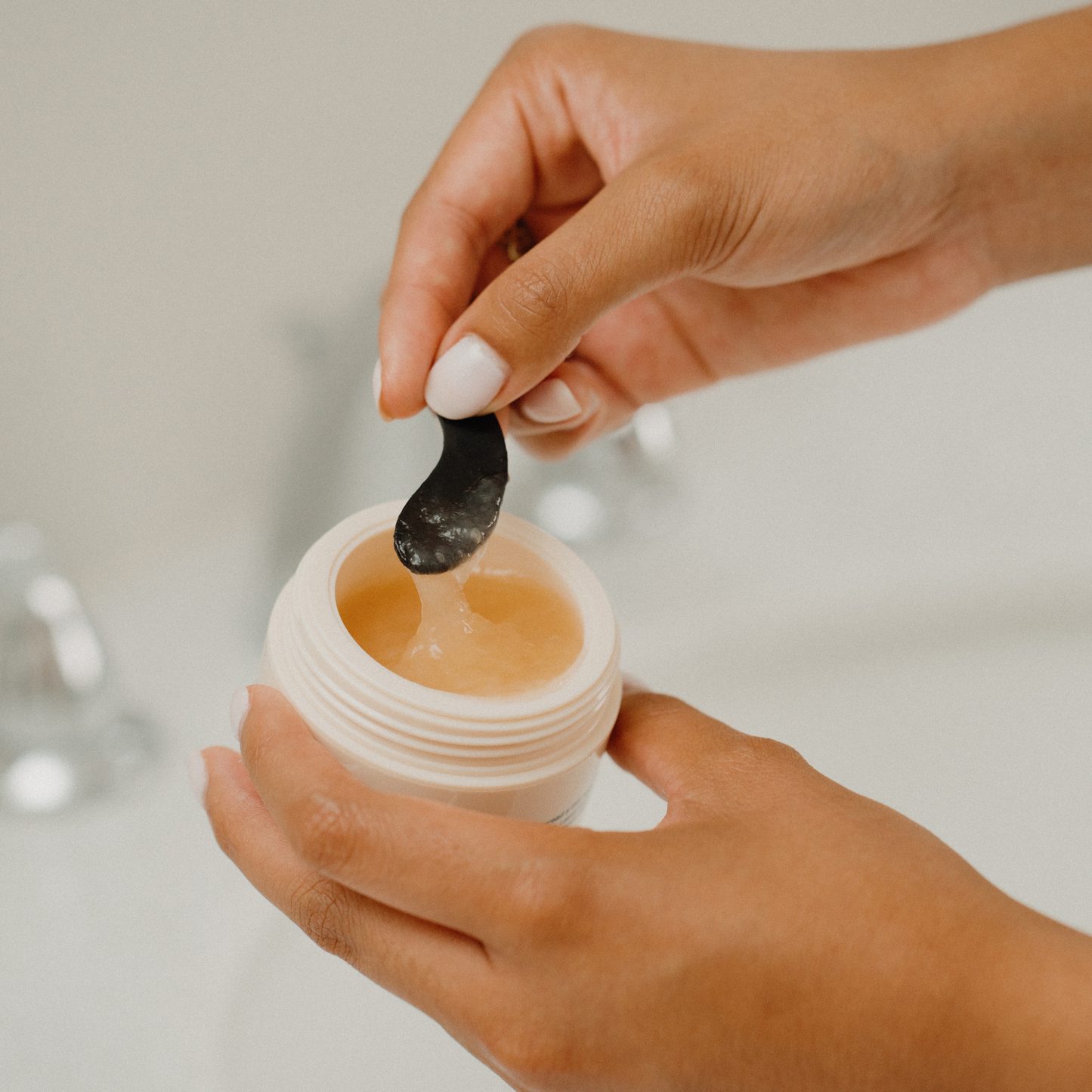 Complexion-Clearing Jelly Mask