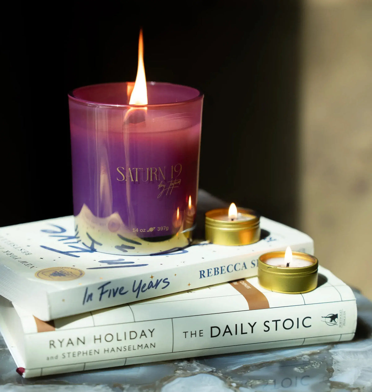 SATURN 19 Candle by Tatum & BuMama