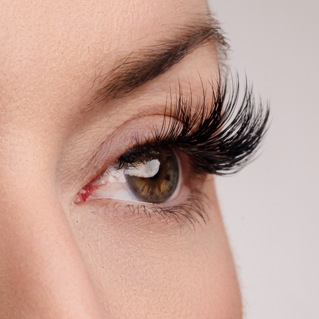 Center of Attention Lash Style