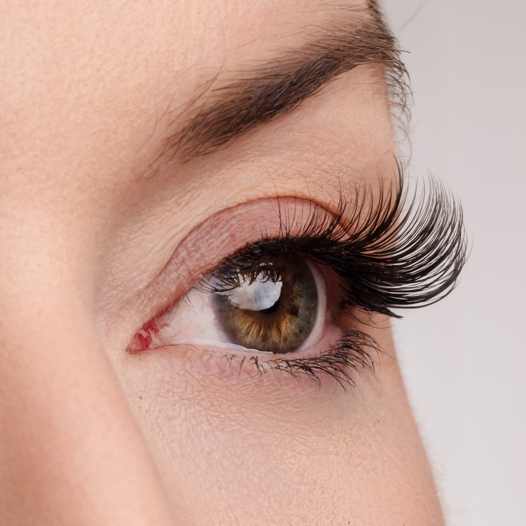 Hold That Thought Half Lash Style