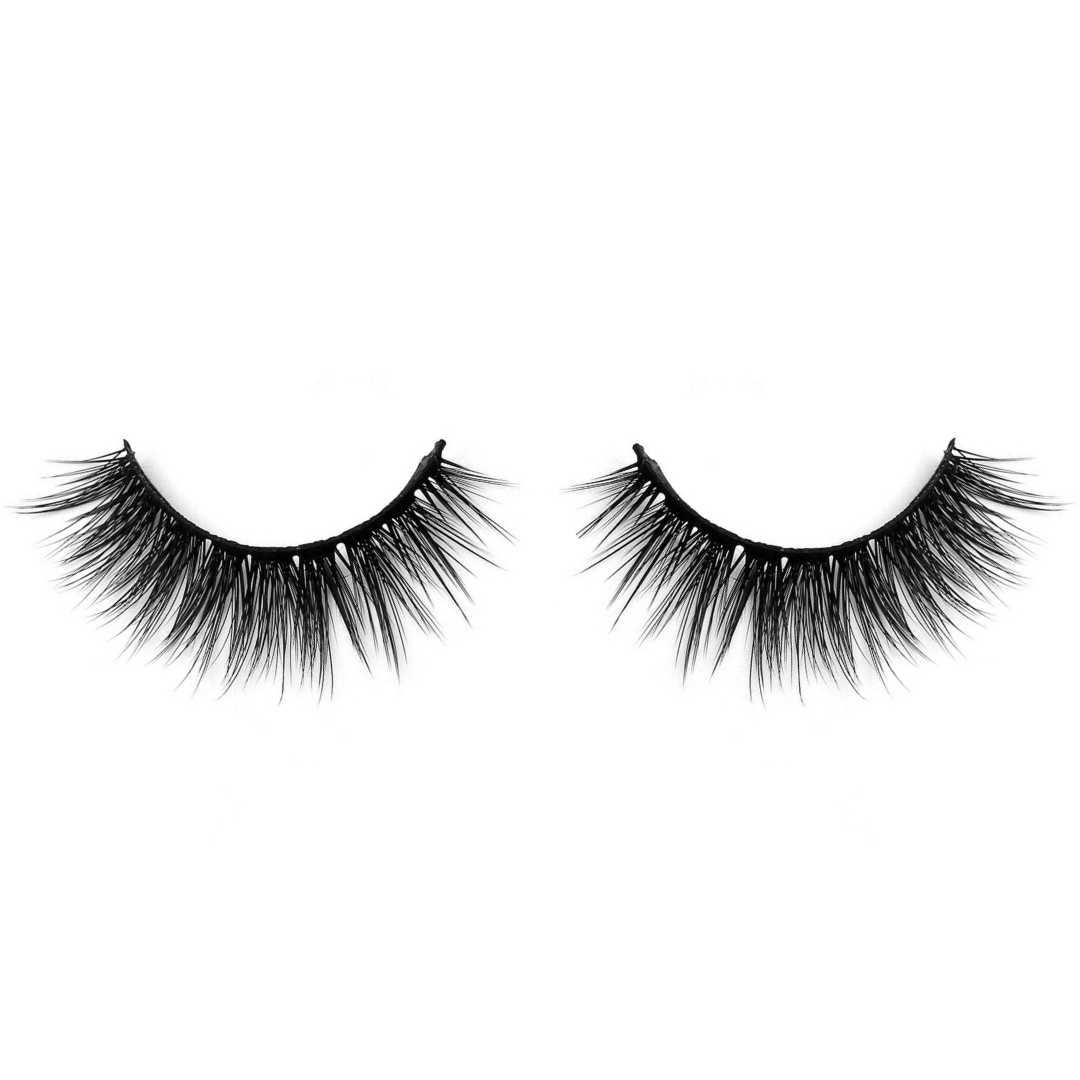 Sexy Classy Lash Style