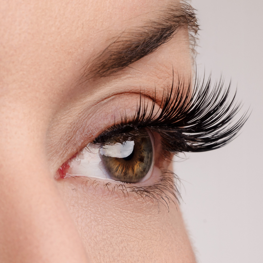 Wait for It... Lash Style