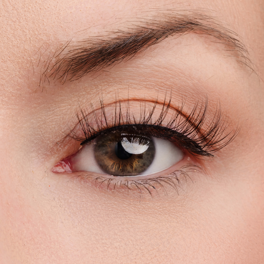 Down to Earth Lash Style
