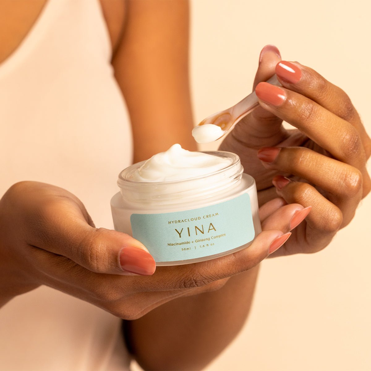 Hydracloud Cream with Ginseng and Rose PDRN for deep hydration and rejuvenation