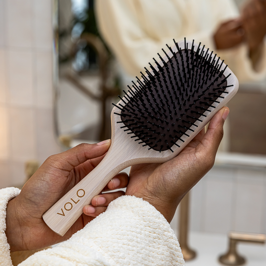 VOLO Frizz Out Paddle Brush