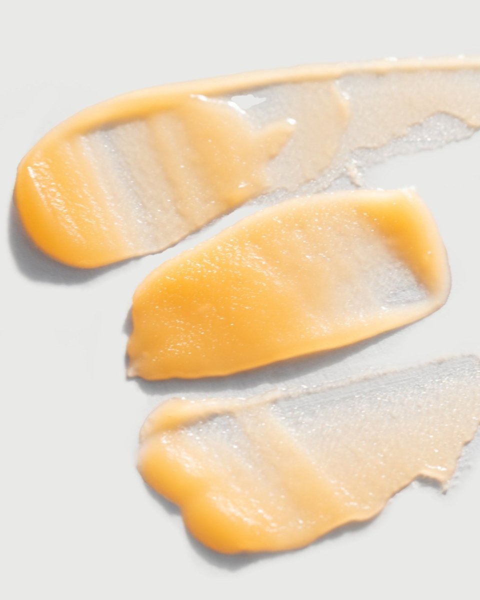 NAYANA revitalizing eye balm